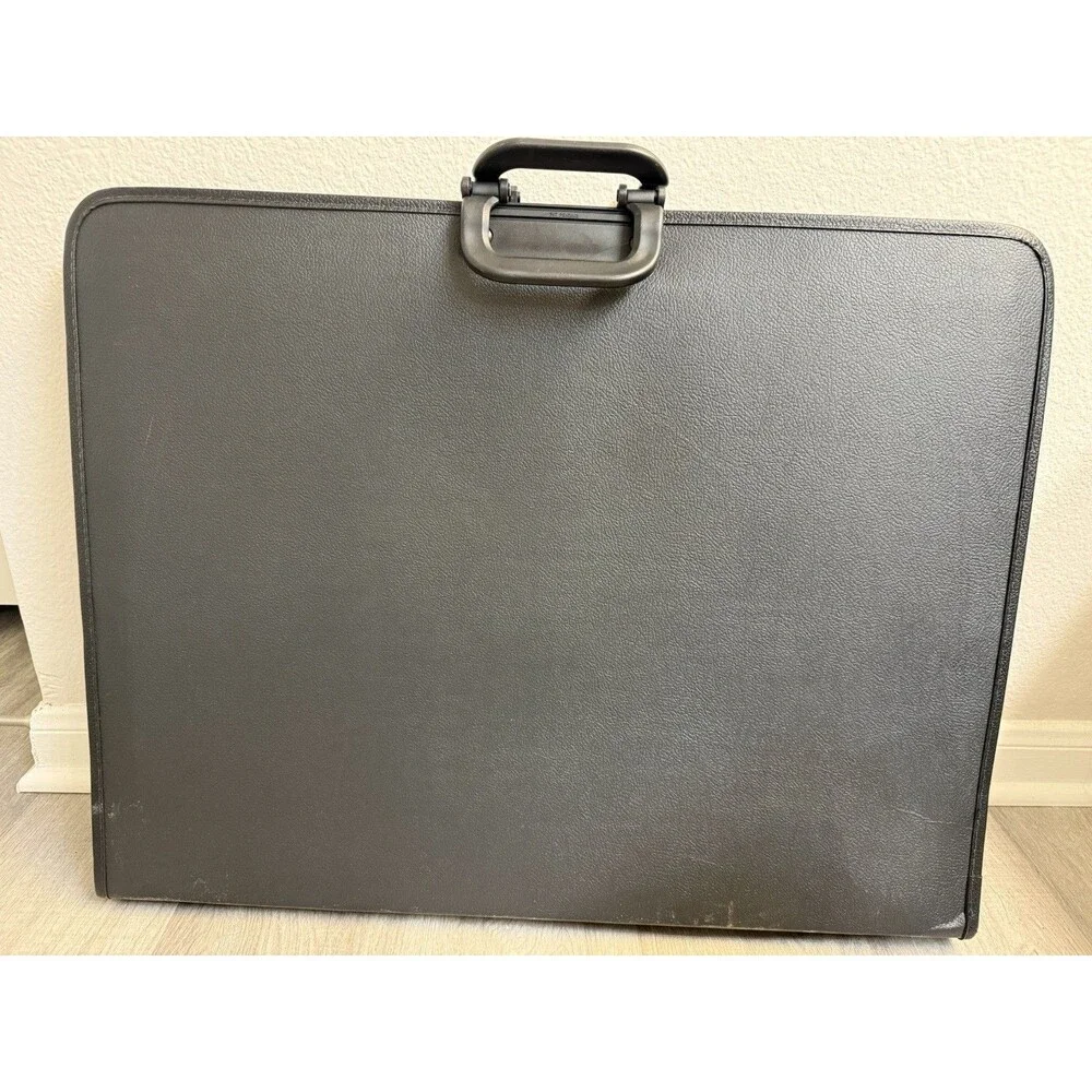 Apollo Exhibition Systems Tabletop Hook & Loop Exhibit  Display Board W/case